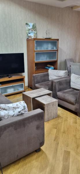 Modern 2-Bedroom Apartment in City Center